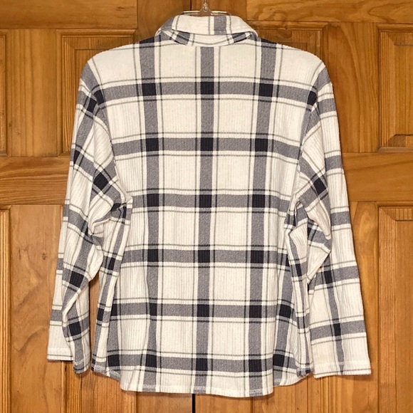 EUC Vintage Nuggets Flannel Top Size L - Picture 3 of 10